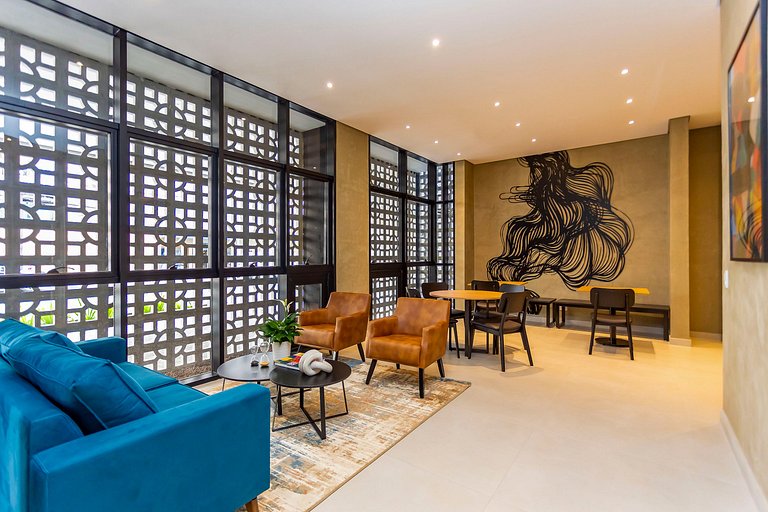 Studio p/ 4 pessoas com Garagem no Centro -IBI1308