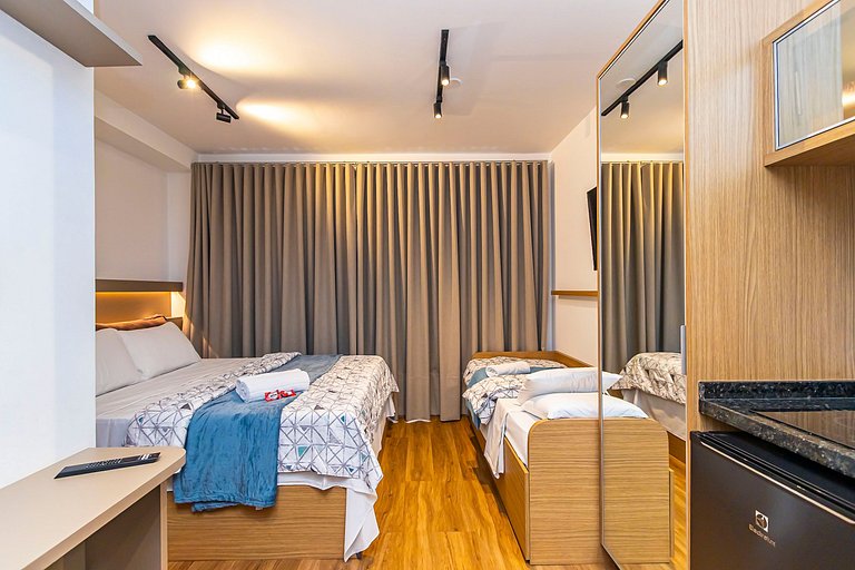 Studio p/ 3 pessoas com Garagem no Centro -IBI1308