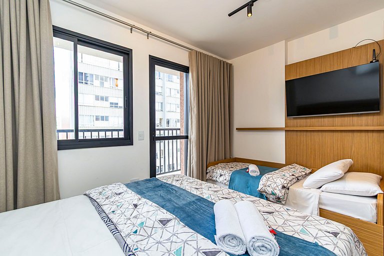 Studio p/ 3 pessoas com Garagem no Centro -IBI1308