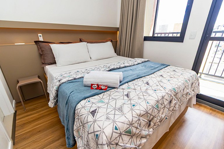 Studio p/ 3 pessoas com Garagem no Centro -IBI1308