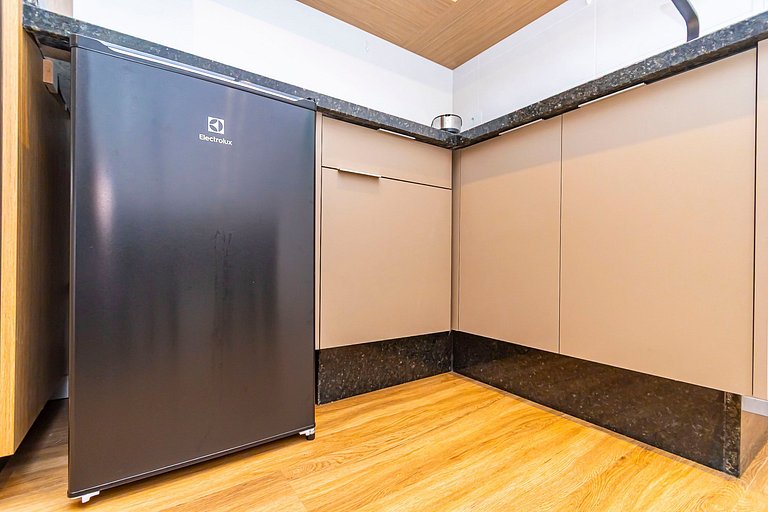 Studio p/ 3 pessoas com Garagem no Centro -IBI1308