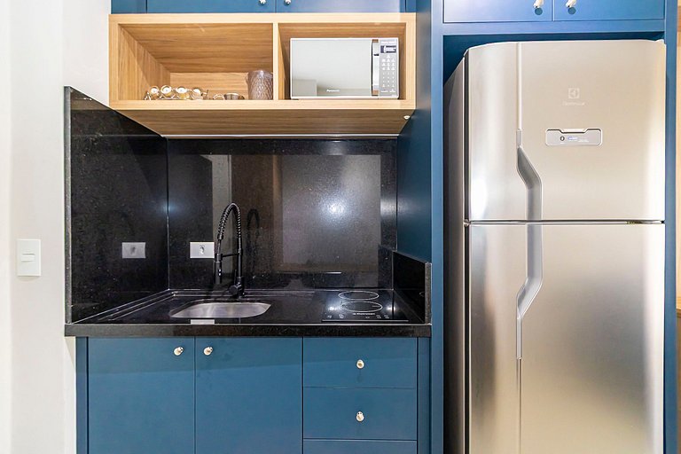 Ap de 1q c/garagem Perto de Tudo - PLU1306