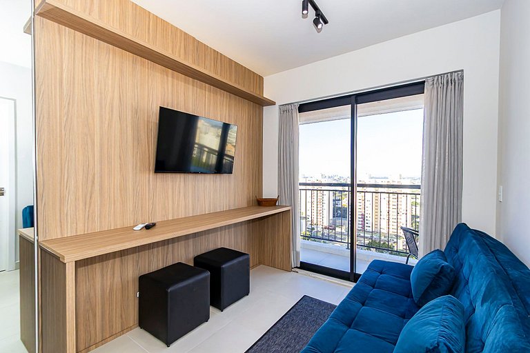 Ap de 1q c/garagem Perto de Tudo - PLU1306