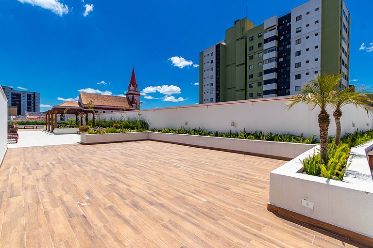 Ap de 1q c/garagem Perto de Tudo - PLU1306