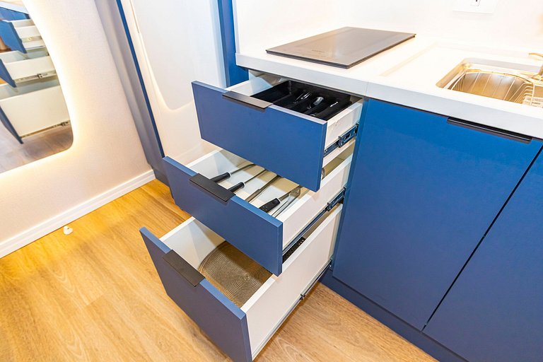 Ap premium no Centro, com 2Q e 2 vagas - CNA0411