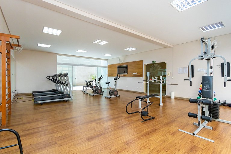 Studio c/ Piscina ao lado da Rua 24 Horas -CON1701