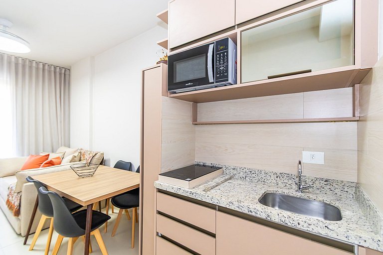 Ap de 1q Super Completo no Bairro Portão -PLU0304