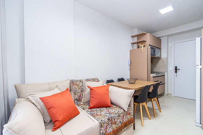 Ap de 1q Super Completo no Bairro Portão -PLU0304