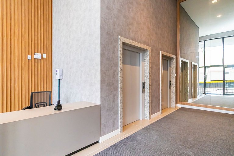 Ap de 1q Super Completo no Bairro Portão -PLU0304