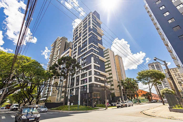 Apto de 2 Quartos c/ garagem no Água Verde-VBE1401