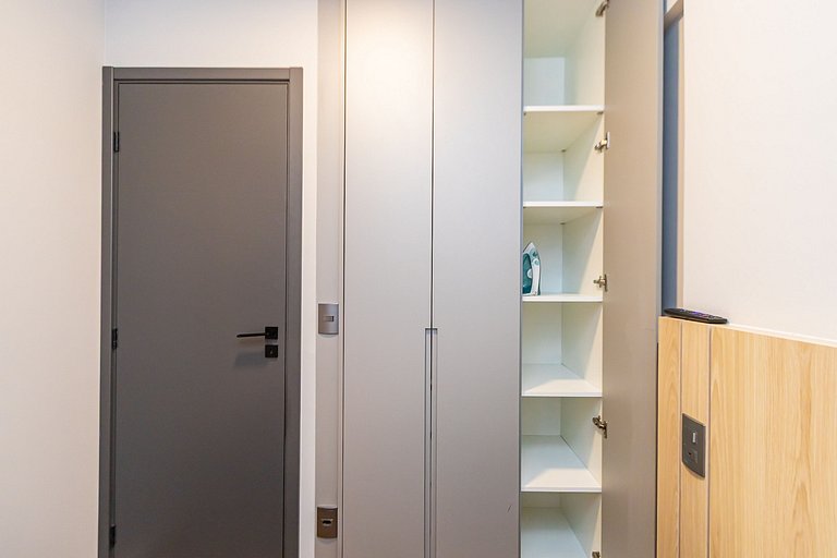 Apto de 2 Quartos c/ garagem no Água Verde-VBE1401