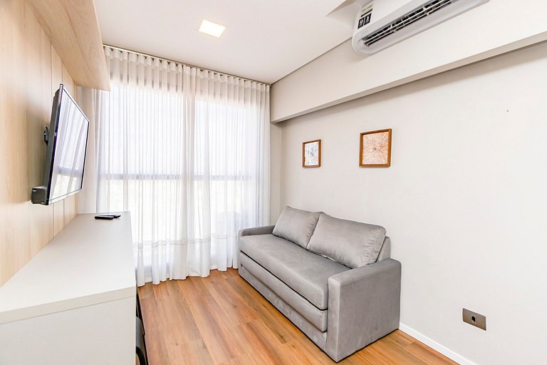 Apto de 2 Quartos c/ garagem no Água Verde-VBE1401