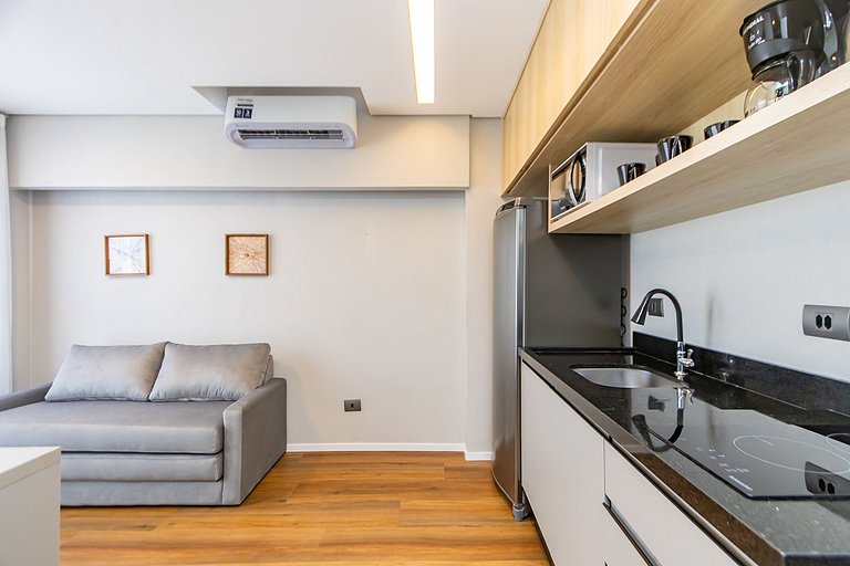 Apto de 2 Quartos c/ garagem no Água Verde-VBE1401