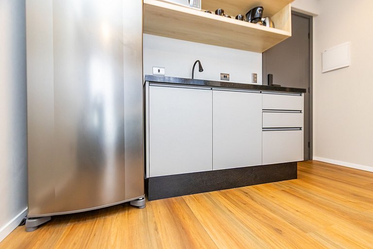 Apto de 2 Quartos c/ garagem no Água Verde-VBE1401