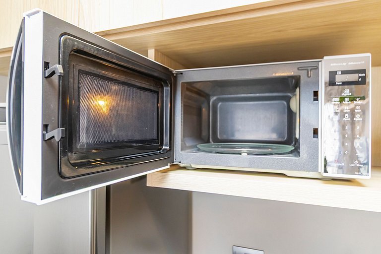 Apto de 2 Quartos c/ garagem no Água Verde-VBE1401