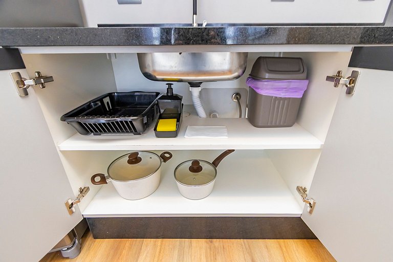 Apto de 2 Quartos c/ garagem no Água Verde-VBE1401