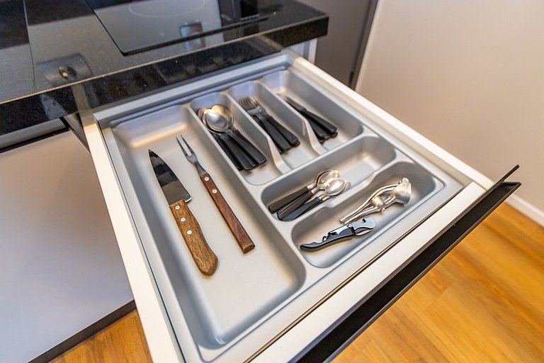 Apto de 2 Quartos c/ garagem no Água Verde-VBE1401