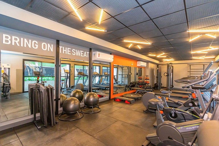 Apto de 2 Quartos c/ garagem no Água Verde-VBE1401