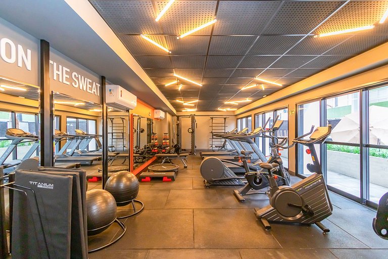 Apto de 2 Quartos c/ garagem no Água Verde-VBE1401