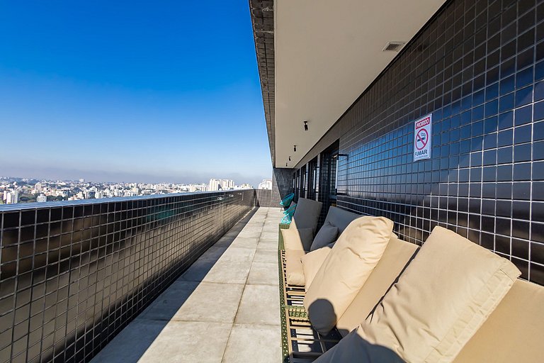 Apto de 2 Quartos c/ garagem no Água Verde-VBE1401