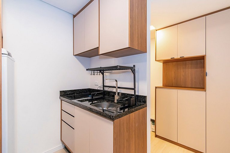 Apartamento Charmoso no Centro de Curitiba-ZIO0406