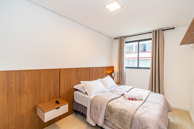 Apartamento Charmoso no Centro de Curitiba-ZIO0406