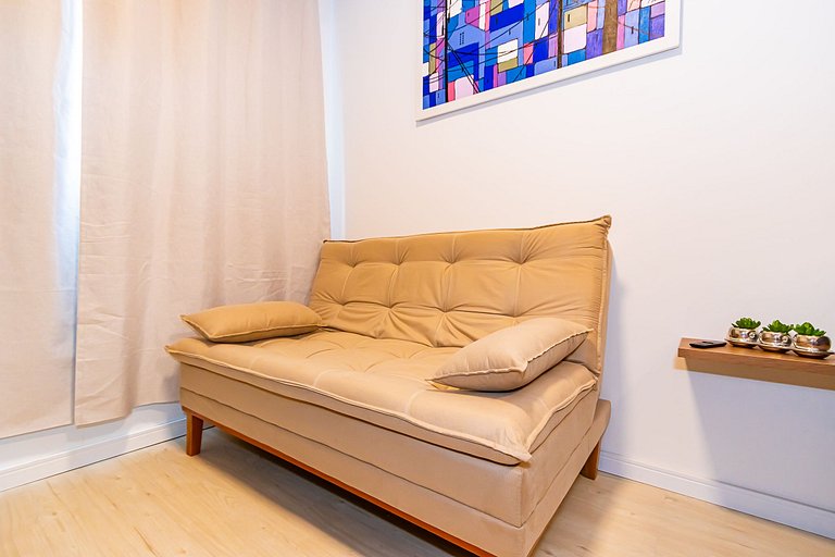 Apartamento Charmoso no Centro de Curitiba-ZIO0406