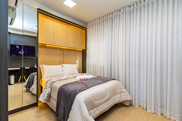 Studio Premium no Centro | c/ garagem - IBI2408