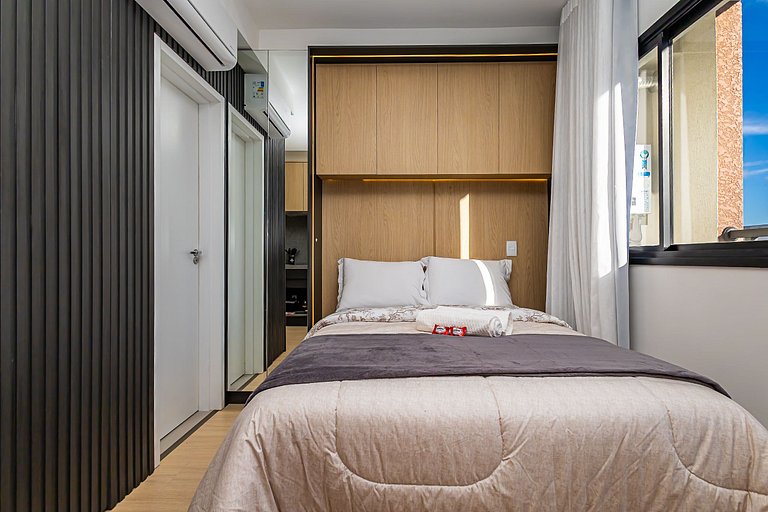 Studio Premium no Centro | c/ garagem - IBI2408