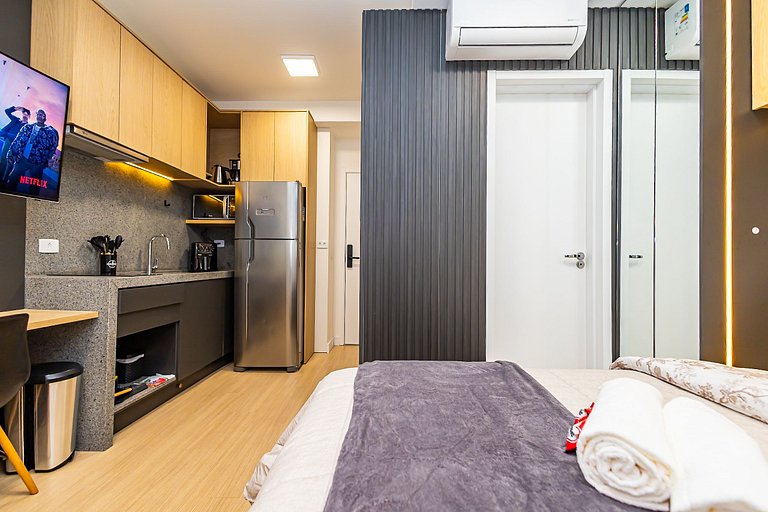 Studio Premium no Centro | c/ garagem - IBI2408