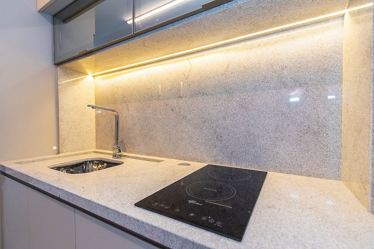 Ap de 1 quarto super completo c/ garagem - ARE0504