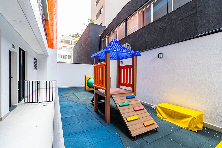 Apto de 2 Quartos no Centro, perto de tudo-CNA0612