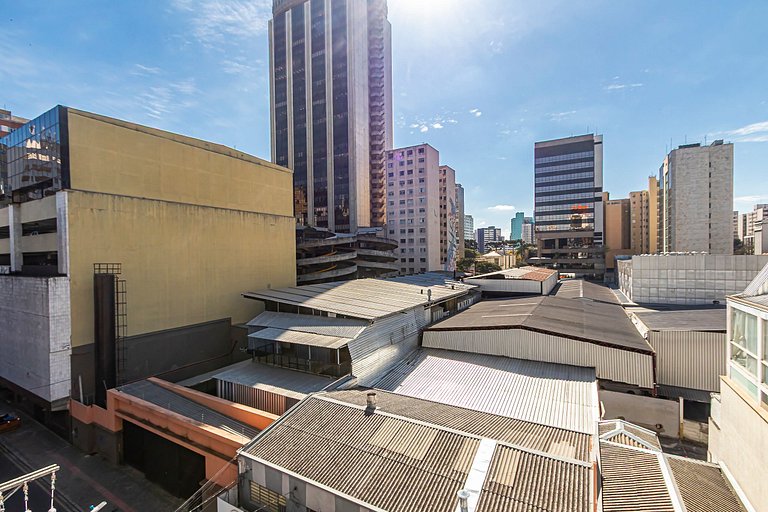 Apto de 2 Quartos no Centro, perto de tudo-CNA0612
