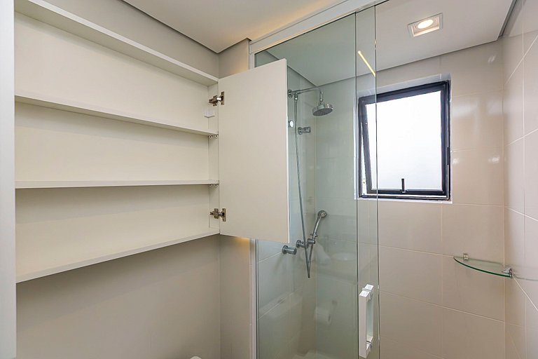 Apartamento de 1 quarto super confortável -PLU0801