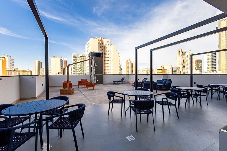 Studio no Centro, super bem localizado - CMP0719
